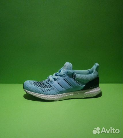 Кроссовки Adidas