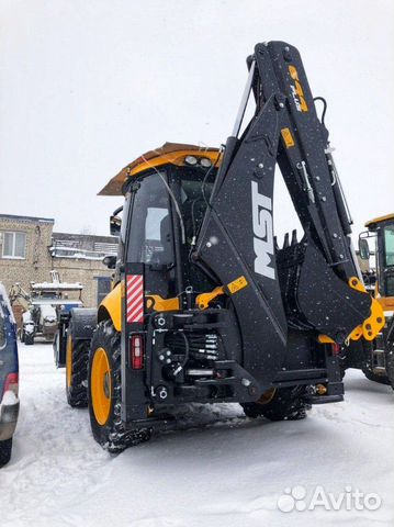 Backhoe loader MST 644 plus