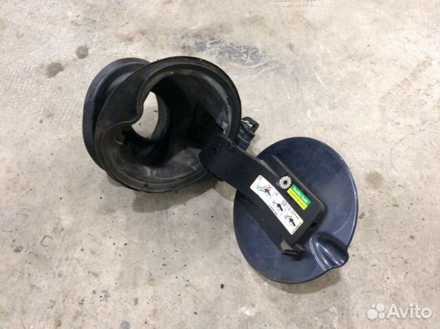 Лючок бензобака Ford Focus 3 седан