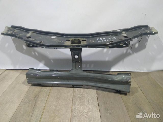 Панель передняя бу Renault Duster OEM 625047737R Панель передняя бу Renault Duster OEM 625047737R