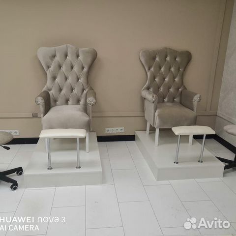 Стул для клиента в салон красоты