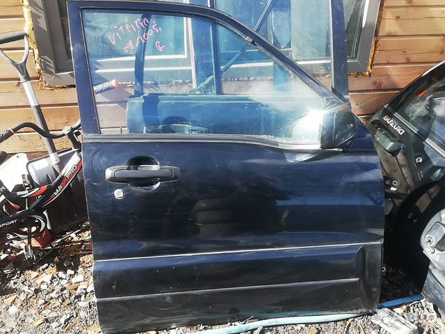 Дверь передняя правая suzuki grand vitara 1998 200 Дверь передняя правая suzuki grand vitara 1998 200