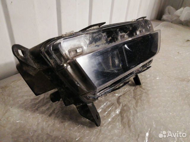 Фара противотуманная LED передняя правая Porsche