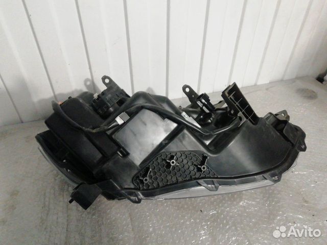 Фара led передняя левая Nissan X-Trail 3 Фара led передняя левая Nissan X-Trail 3