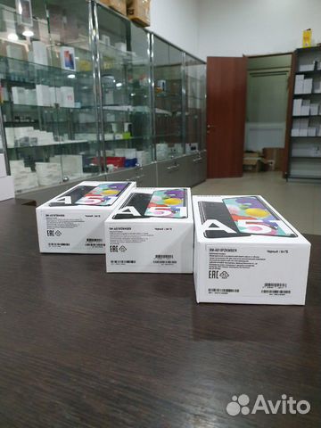 Samsung A51 64GB SM-A515FZ/DS Samsung A51 64GB SM-A515FZ/DS