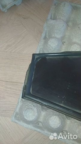 Стекло форточки (уголок) задней правой двери toyot Стекло форточки (уголок) задней правой двери toyot