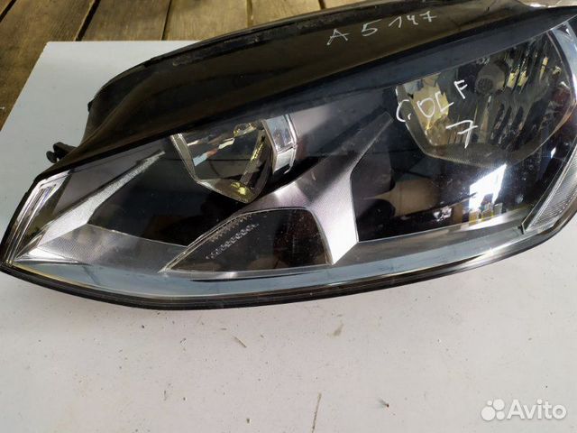 Фара левая Volkswagen Golf 7