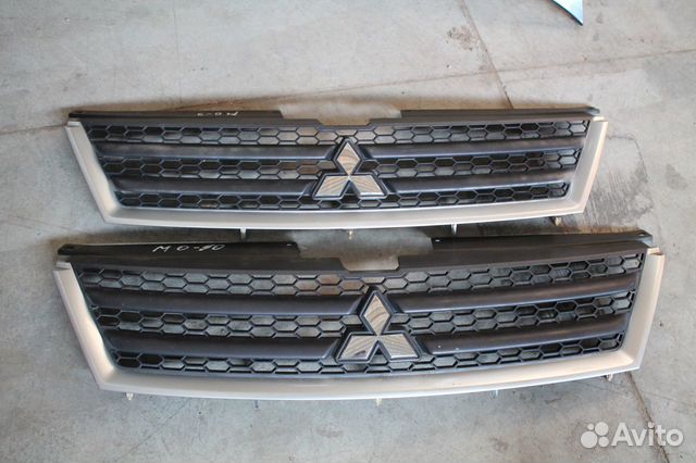 Решетка радиатора Mitsubishi Outlander XL Решетка радиатора Mitsubishi Outlander XL