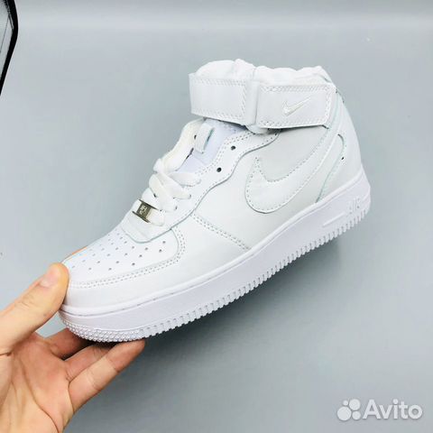 Кроссовки Nike