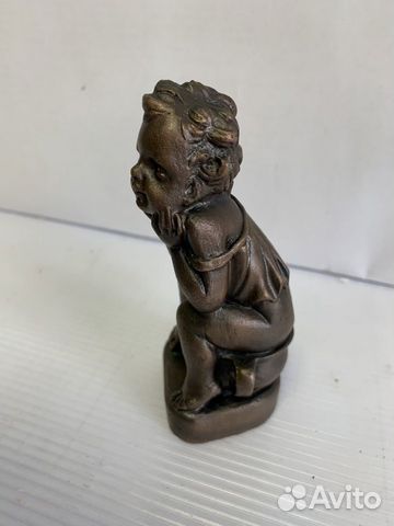 Бронзовая фигура 