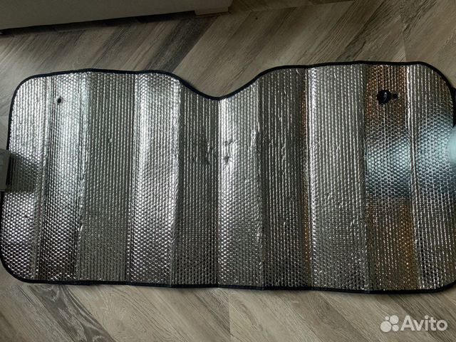 Солнцезащитная шторка для лобового стекла Солнцезащитная шторка для лобового стекла