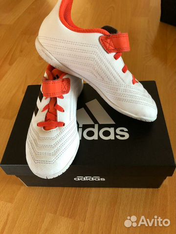 Детские кожаные кроссовки adidas