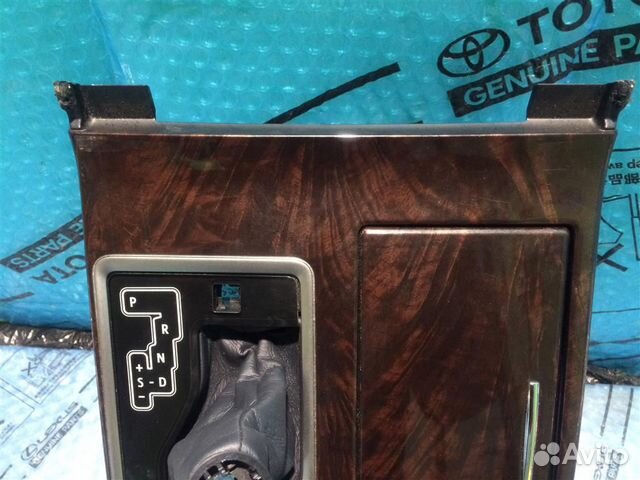 Консоль toyota Camry V50 2011)