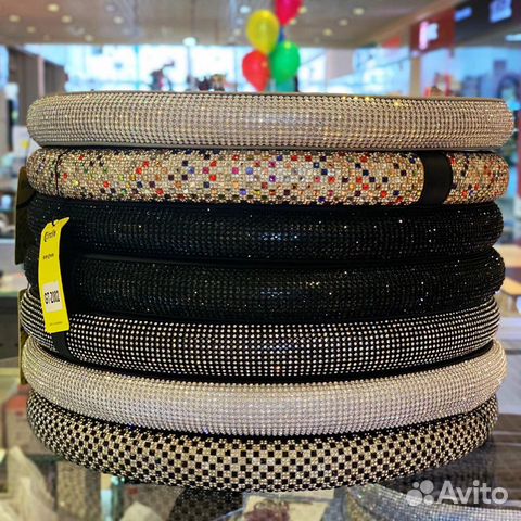 Оплётка на руль со стразами