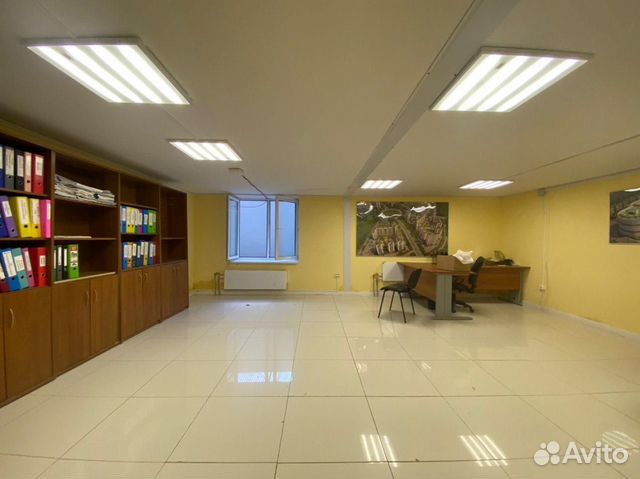 Помещение свободного назначения, 210.8 м² Помещение свободного назначения, 210.8 м²