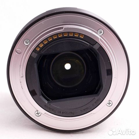 Zeiss FE 55mm f/1.8 T* ZA