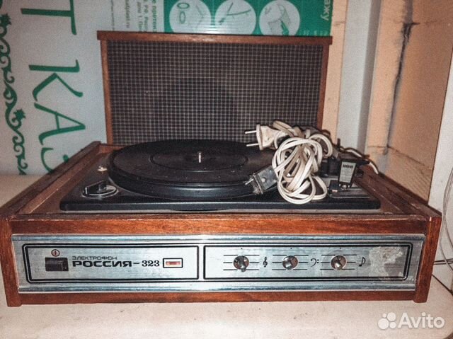 Электрофон Россия-323