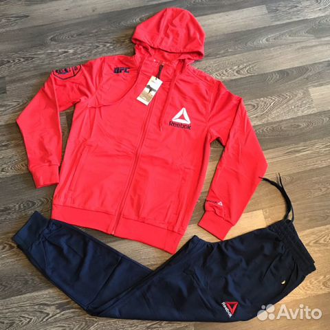 Костюм спортивный новый Reebok Костюм спортивный новый Reebok