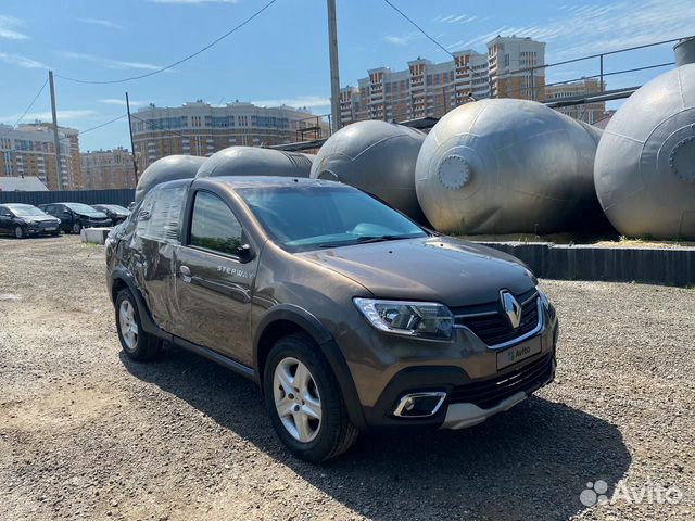 Renault Logan 1.6 AT, 2019, битый, 15 841 км Renault Logan 1.6 AT, 2019, битый, 15 841 км