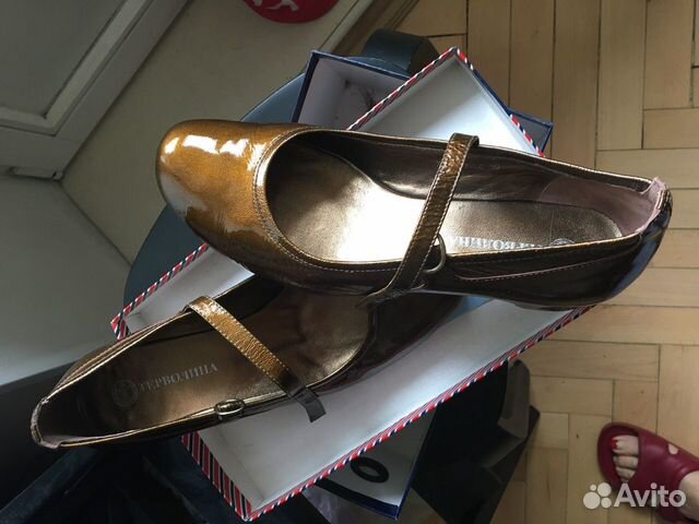 Новые кожа Туфли Терволина, 39, лак, танкетка Новые кожа Туфли Терволина, 39, лак, танкетка