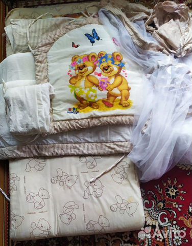 Бортики на детскую кровать с одеялом Бортики на детскую кровать с одеялом