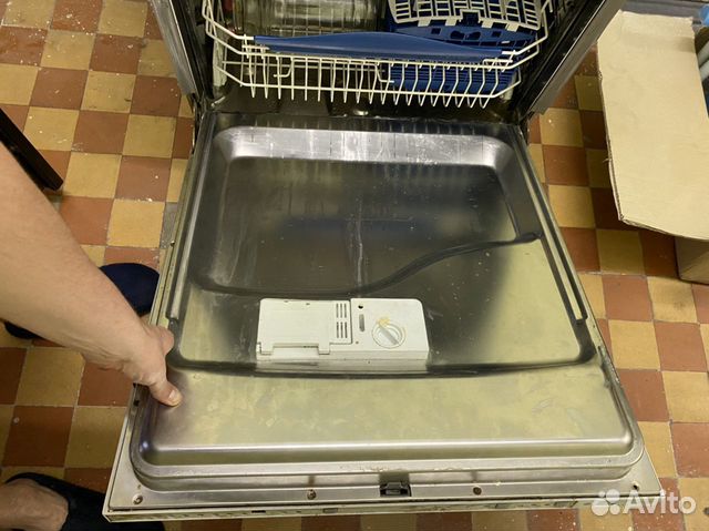 Посудомоечная машина Посудомоечная машина