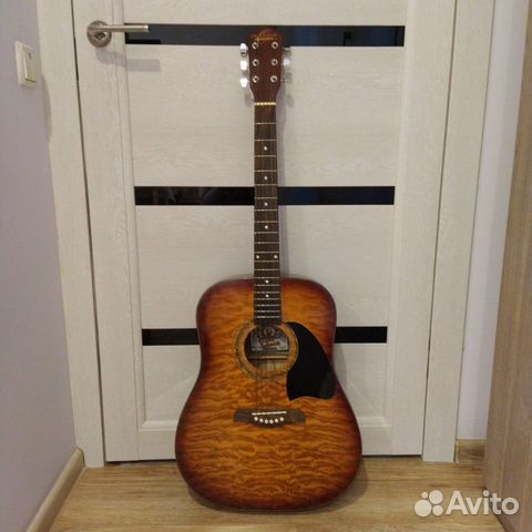 Акустическая гитара Washburn Акустическая гитара Washburn