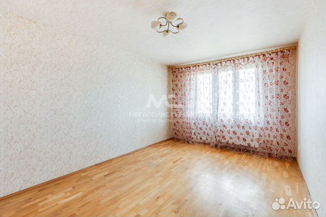 1-к квартира, 38 м², 17/17 эт. 1-к квартира, 38 м², 17/17 эт.