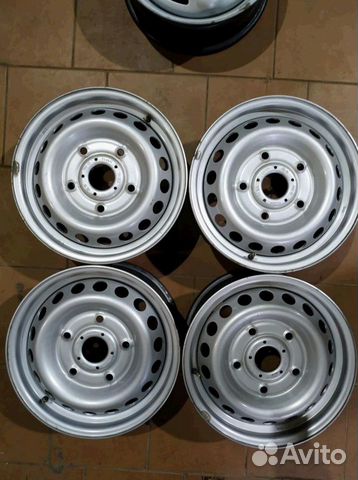 Диски бу оригинал R16 LU на Ford Transit