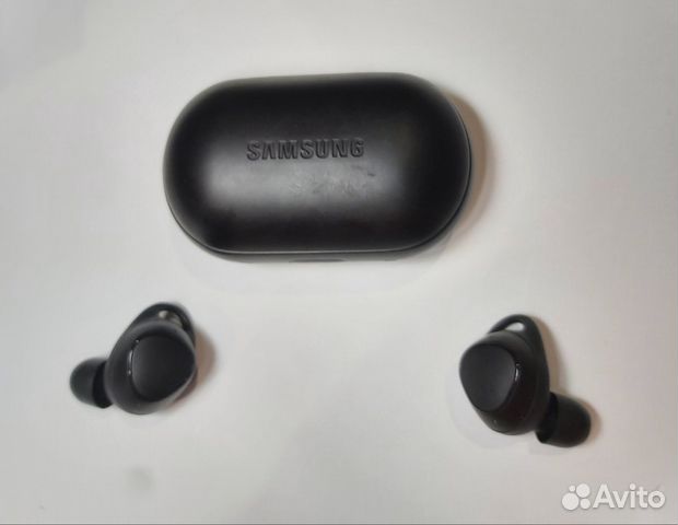 Samsung gear iconx Samsung gear iconx
