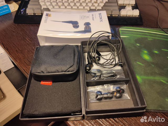 Арматурные наушники Sony XBA-300 Арматурные наушники Sony XBA-300