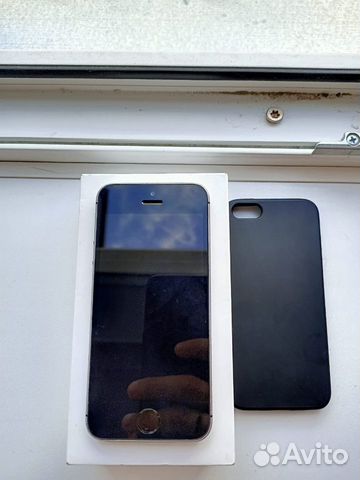 Телефон iPhone se на 32GB Телефон iPhone se на 32GB
