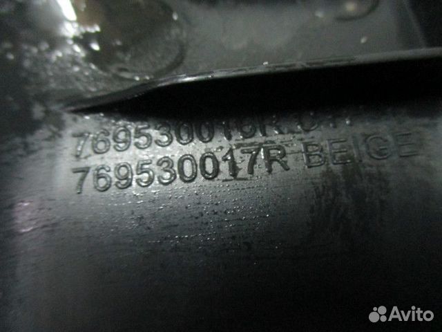 Накладка порога внутренняя задняя правая Renault F Накладка порога внутренняя задняя правая Renault F