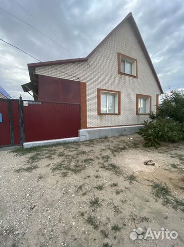 

2-к. дом, 140 м²