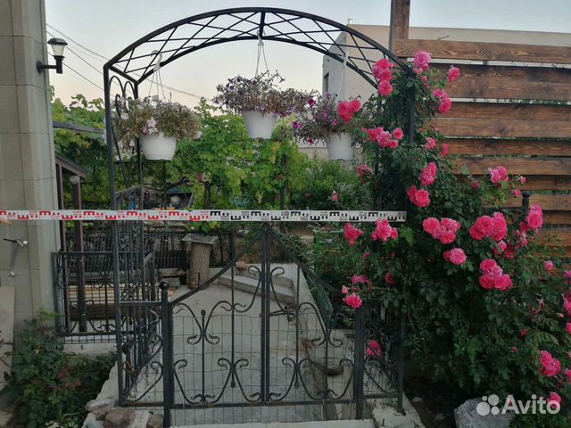 Кованое ограждение с аркой