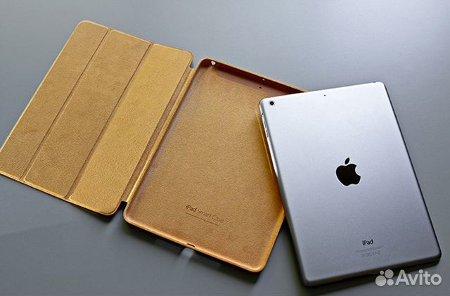 84012373227  Чехол-книжка Smart Case iPad Air 3 (10.5) 