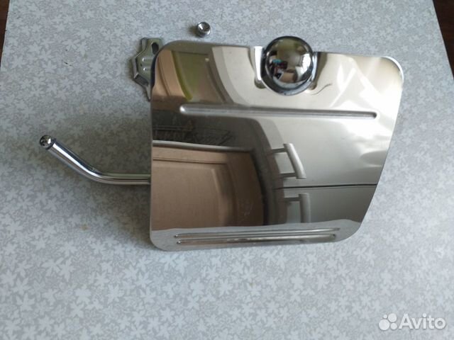 Держатель для туалетной бумаги