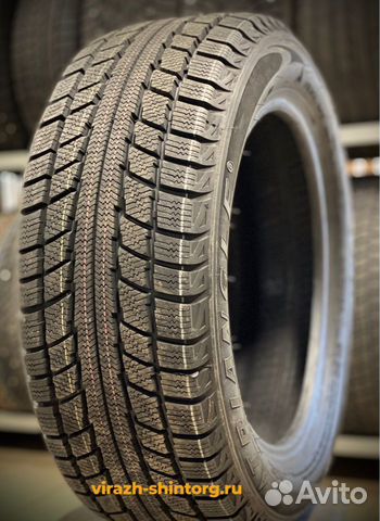 Triangle TR777 235/55 R17