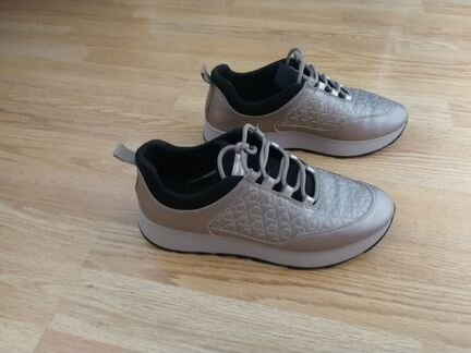 Кроссовки Geox