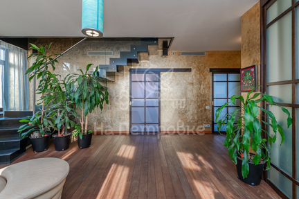 6-к квартира, 260.6 м², 24/24 эт.