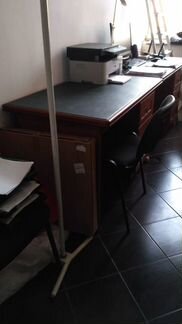Продаю офисный Стол