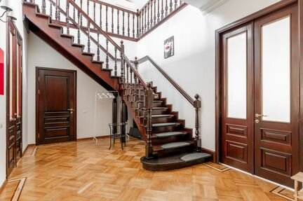 Свободного назначения, 235 м²