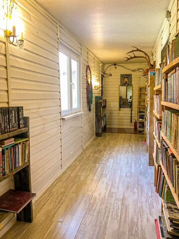 Комната 15 м² в 6-к., 2/2 эт.