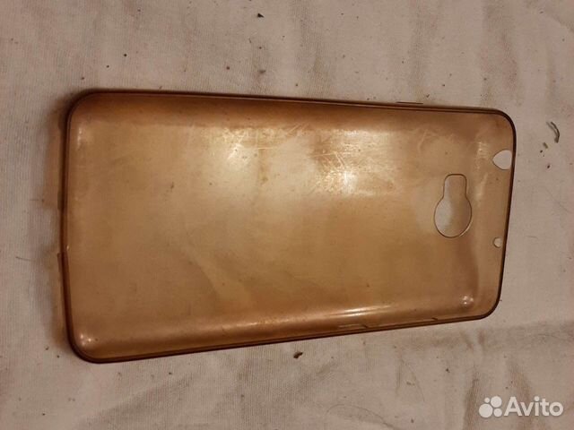 Бампер на смартфон