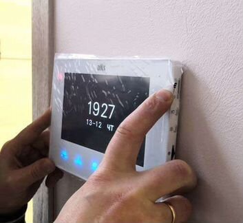 Монтаж и установка видеодомофона