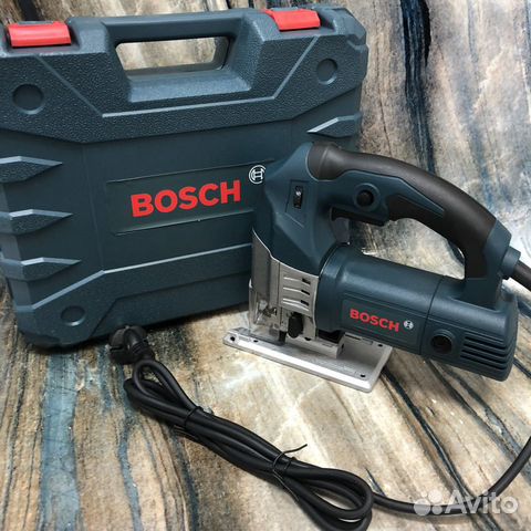 Электро лобзик Bosch в кейсе