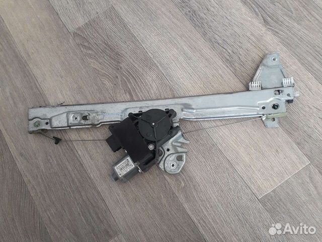 Стеклоподъемник передний левый Пежо 308