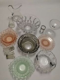 Посуда, фужеры, чайник, термос