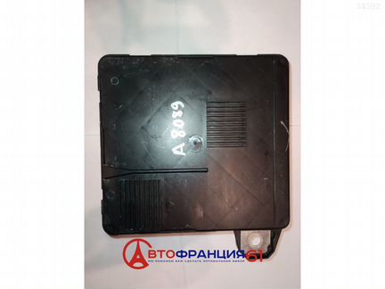 Блок предохранителей, 8200306033 renault megane 2;