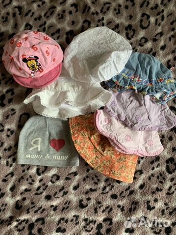 Шапки и панамы для девочки (листай фото)